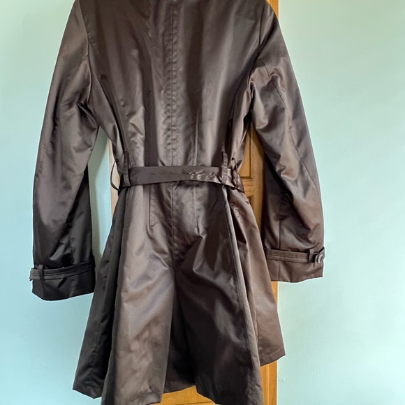 Apt 9 woman’s rain/trench coat - Picture 2 of 10